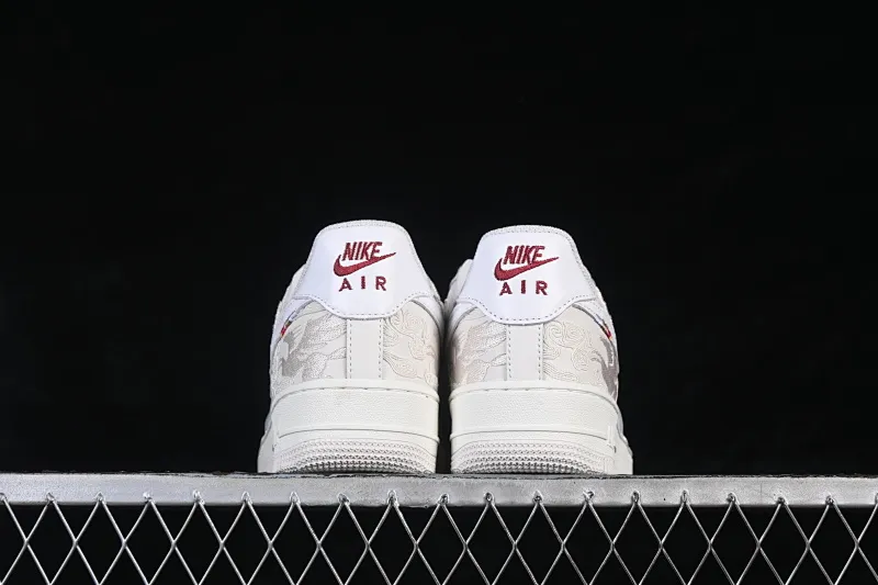 All categories Nk Air Force 1 Air Force series Nk Air Force 1 Low Air Force low-top C version Nike Air Force 1'07 Low Year of the Horse limited edition Air Force 1 low-top casual sneakers IQ1119-011